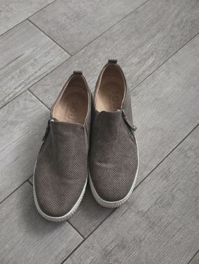 Natural Soul Women's Perforated Slip-On Loafers in Taupe Gray
